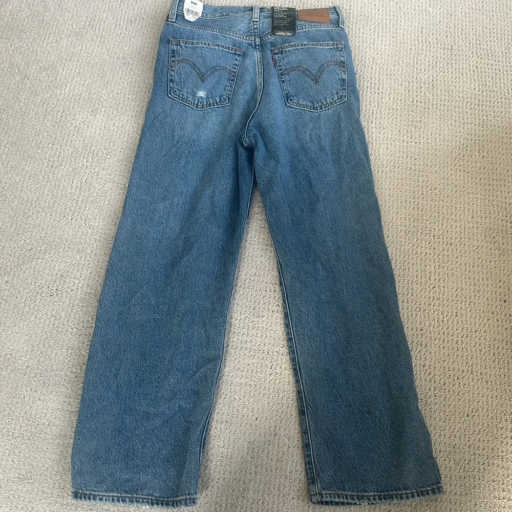 NWT Ribcage Levis Jean - Picture 3 of 3
